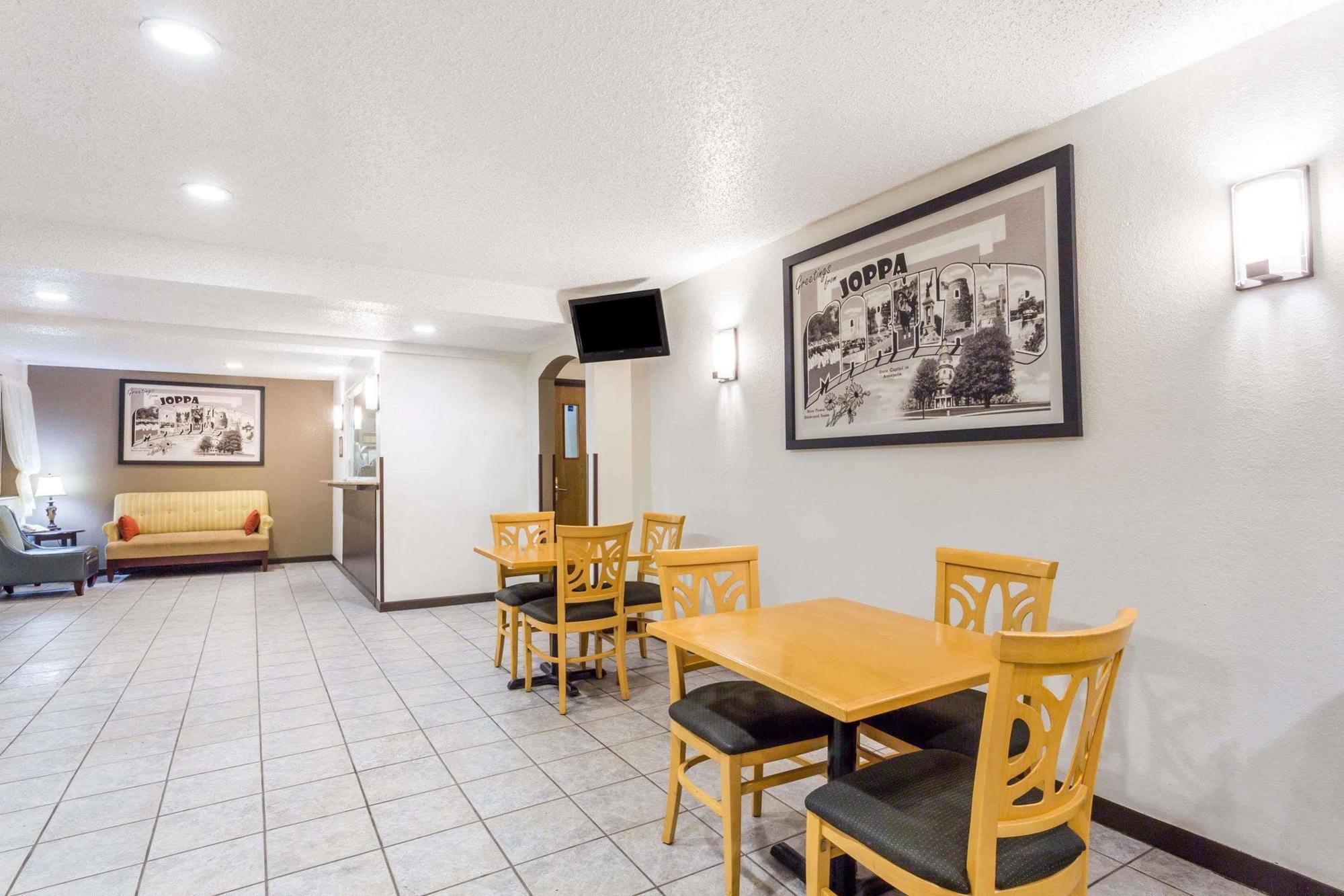 Super 8 By Wyndham Joppa Otel Dış mekan fotoğraf